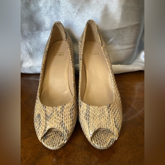 Stuart Weitzman Snakeskin Print Leather Pump Heels - Picture 1 of 9